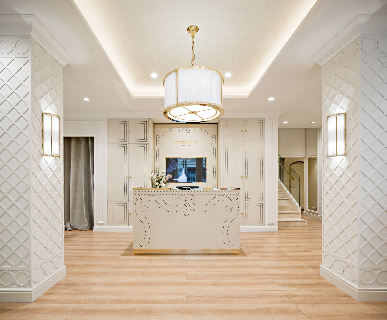 Mar y su vestido de novia: un sueño hecho realidad.